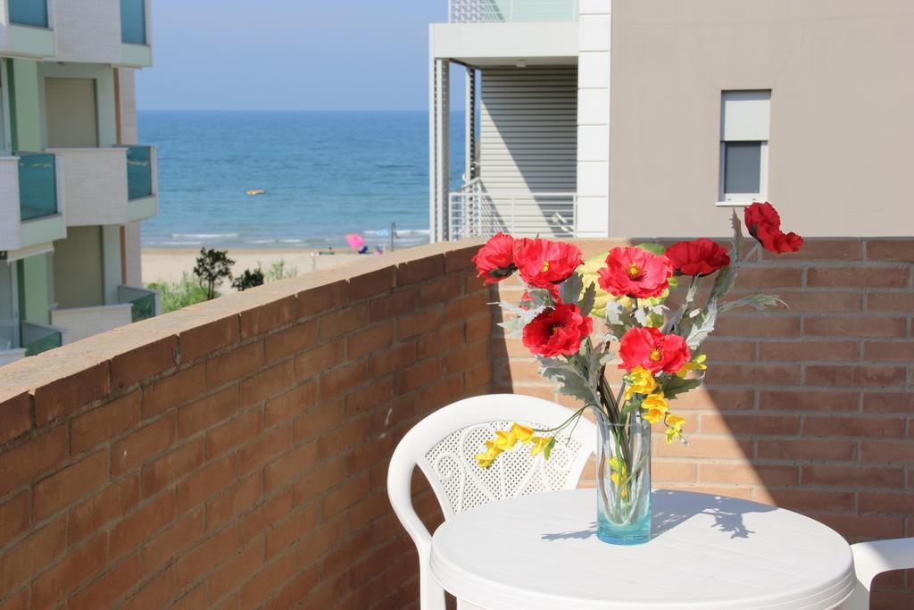 Di Matteo Hotel Roseto Degli Abruzzi Esterno foto