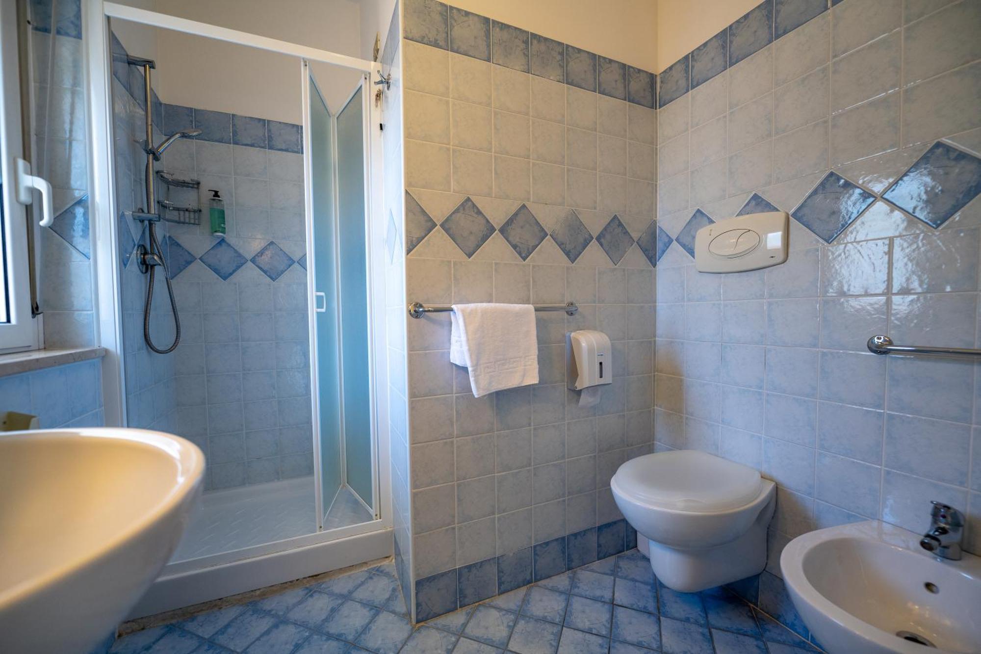 Di Matteo Hotel Roseto Degli Abruzzi Esterno foto