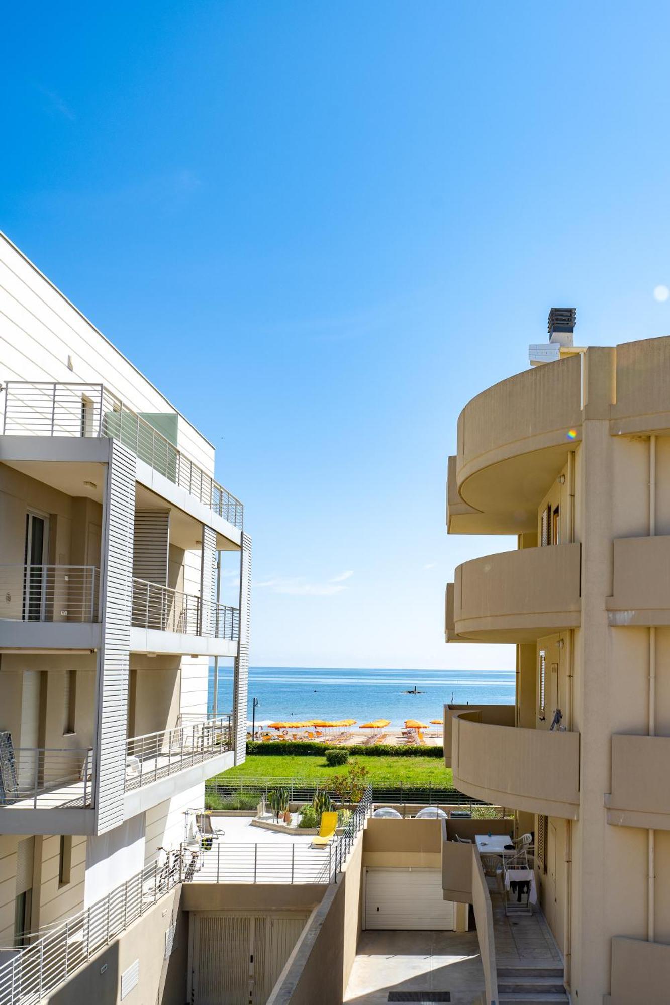 Di Matteo Hotel Roseto Degli Abruzzi Esterno foto