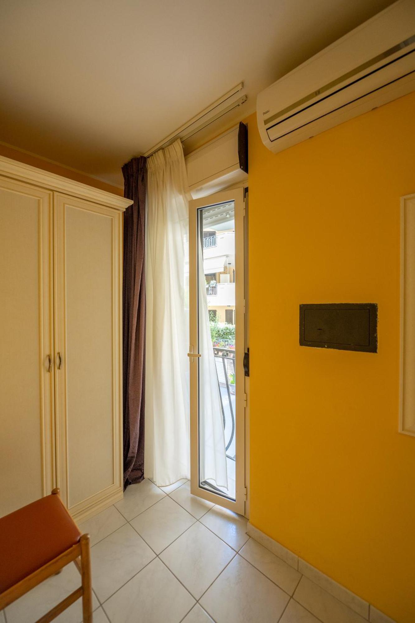 Di Matteo Hotel Roseto Degli Abruzzi Esterno foto