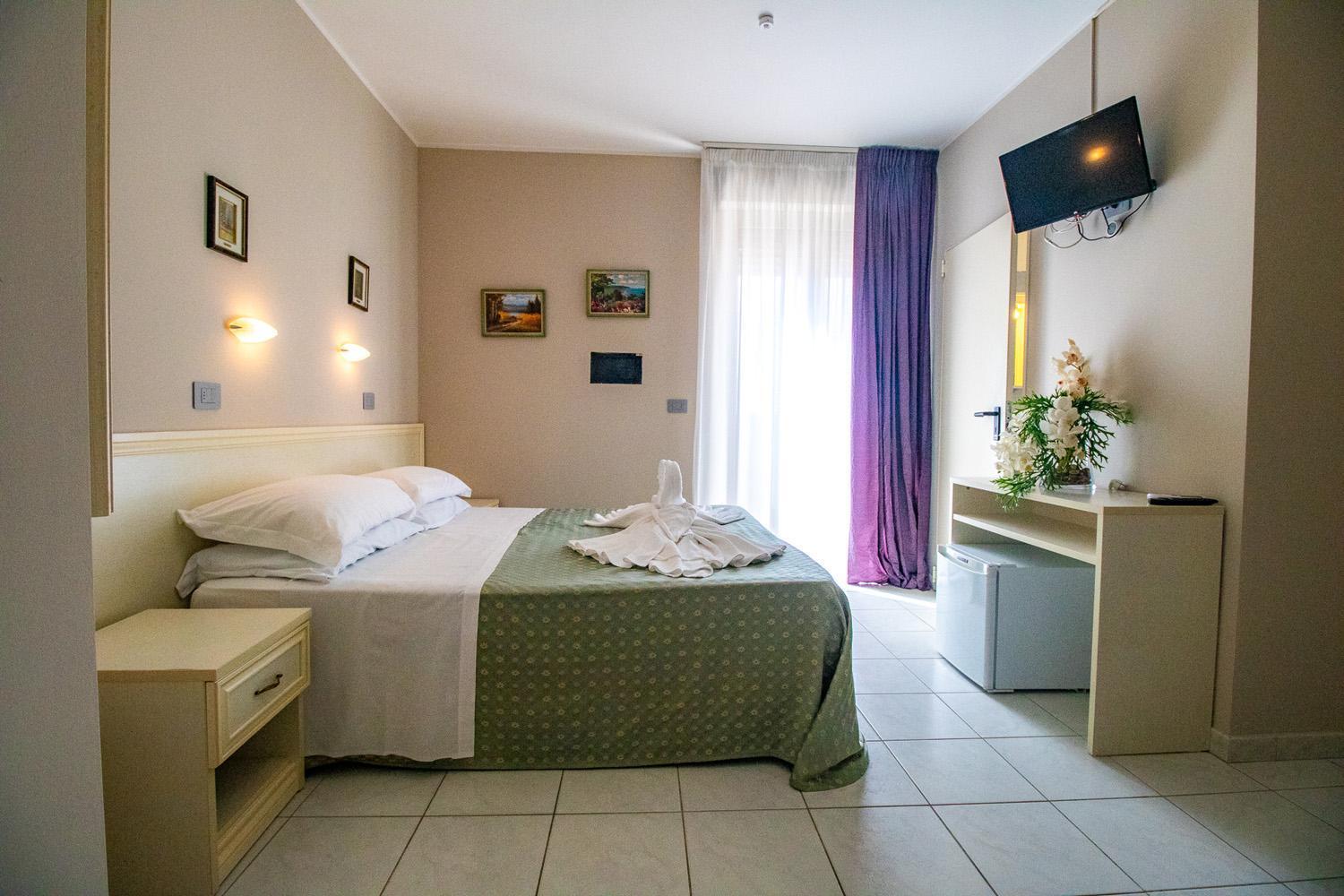 Di Matteo Hotel Roseto Degli Abruzzi Esterno foto