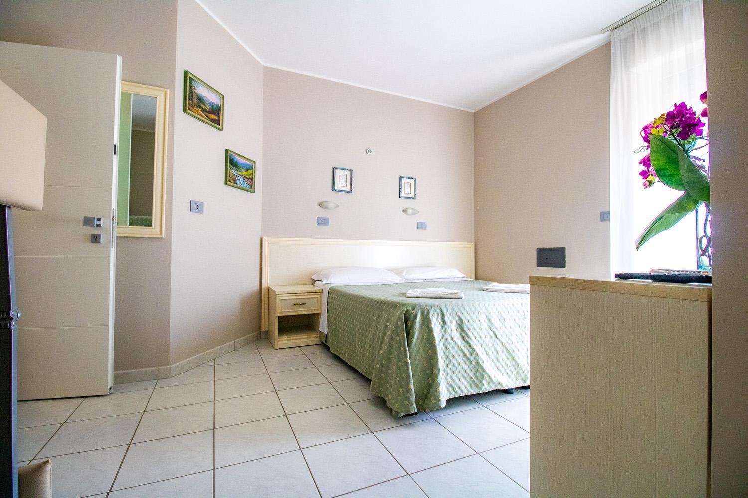 Di Matteo Hotel Roseto Degli Abruzzi Esterno foto