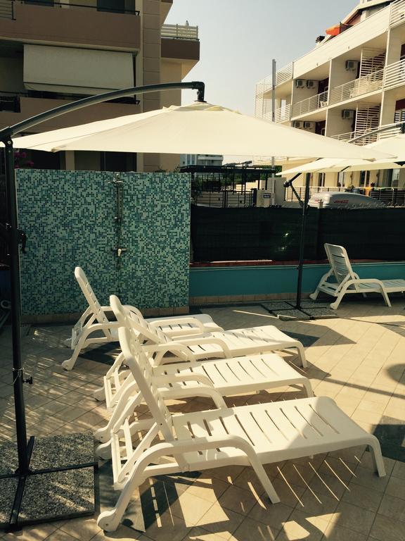Di Matteo Hotel Roseto Degli Abruzzi Esterno foto